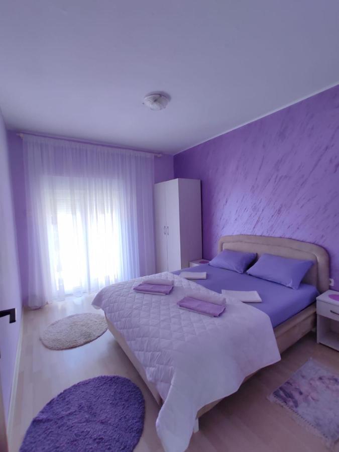 Apartmani Andrijana ウルツィニ エクステリア 写真