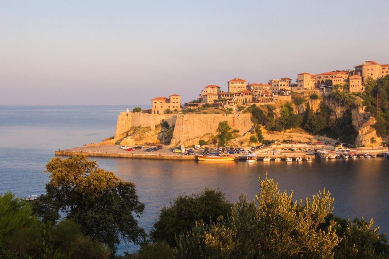 Apartmani Andrijana ウルツィニ エクステリア 写真